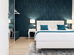 Isola Bella Infinity Suites