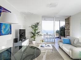 Isola Bella Infinity Suites