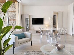 Isola Bella Infinity Suites