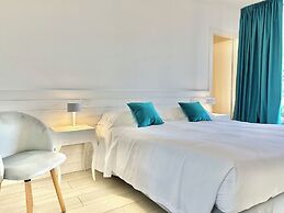 Isola Bella Infinity Suites