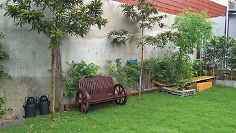 Vintage Wooden House 177