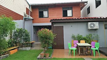 Vintage Wooden House 177