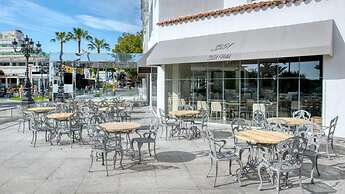 Park Plaza Suites Apartamentos