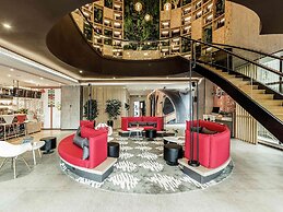 ibis Zhengzhou Longhai Road