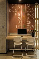 ibis Zhengzhou Longhai Road