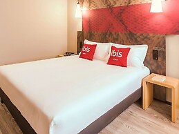 ibis Zhengzhou Longhai Road