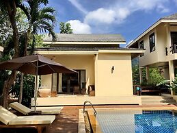 Hongchaofa Villa with Pool