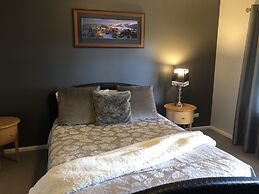 Gumnut Grove The Vintage