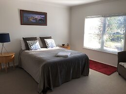 Gumnut Grove The Vintage