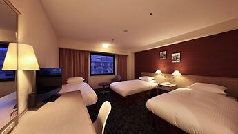MINAMISENRI Crystal Hotel