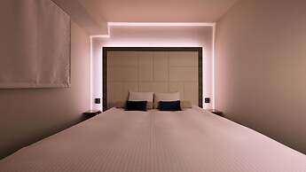 Doutonbori Crystal Hotel