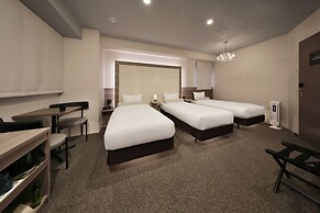 Doutonbori Crystal Hotel