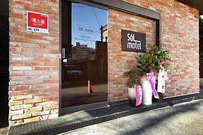 Sol Motel