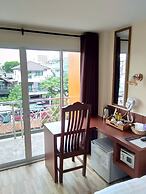 Baan Wanchart Bangkok Residences