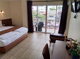 Baan Wanchart Bangkok Residences