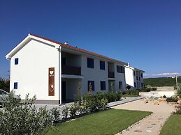 Wabi Sabi Resort & Apartments