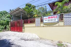 Rumah Kost MAPLE Winangun