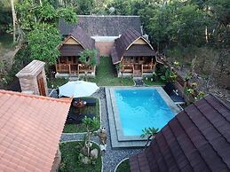 Halumba Eco Villa