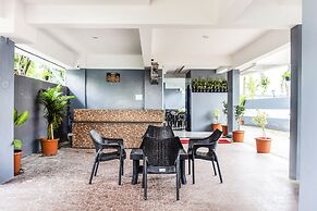 FabHotel Ajay Inn Viman Nagar