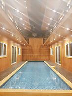 Resort M - BTS Chong Nonsi