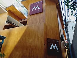 Resort M - BTS Chong Nonsi