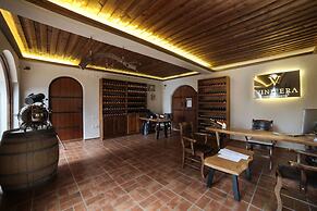 Vinifera Vineyards Hotel