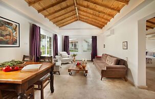 Vinifera Vineyards Hotel