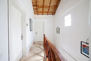 Vinifera Vineyards Hotel