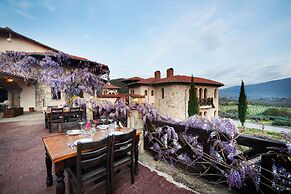 Vinifera Vineyards Hotel