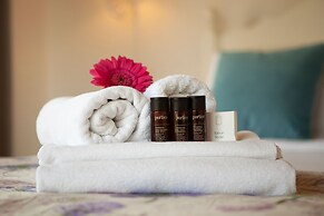 Vinifera Vineyards Hotel