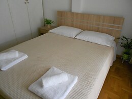 Athenian Oasis with fountain, Ideal for couples, 6th Floor