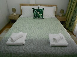 Athenian Oasis with fountain, Ideal for couples, 6th Floor