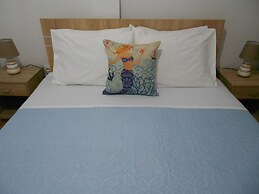 Athenian Oasis with fountain, Ideal for couples, 6th Floor