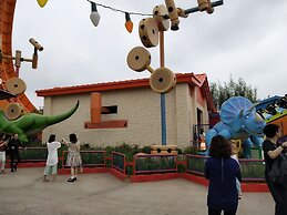 Shanghai Future Shangju Hotel