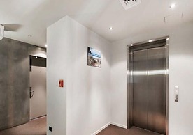 Auckland CBD Modern 2 Bedroom Apartment