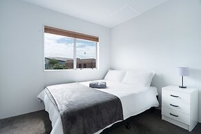 2 Bedroom Apartment in Central Location