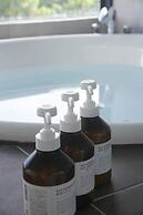 Soraniwa Hotel and Cafe