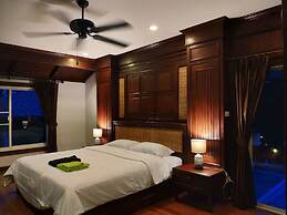 Momoka Luxury Villa