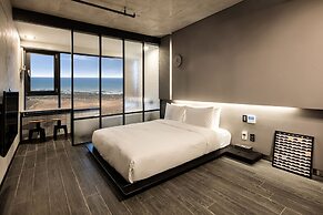 Snob Boutique Hotel Jeju