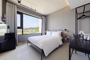 Snob Boutique Hotel Jeju