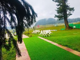 Pine View Resort - Gulmarg