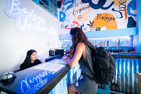 Bodega Party City Center Bangkok - Hostel