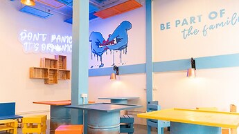 Bodega Party City Center Bangkok - Hostel