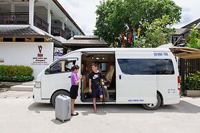 Vdara Pool Resort and Spa