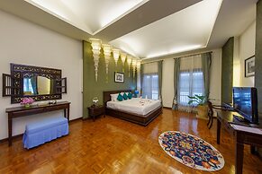 Vdara Pool Resort and Spa