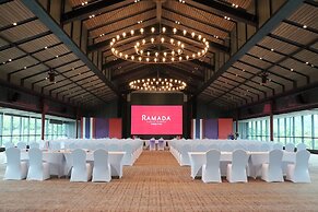 Ramada Plaza by Wyndham Chao Fah