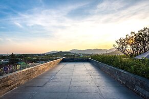 Ramada Plaza by Wyndham Chao Fah