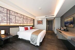 Ramada Plaza by Wyndham Chao Fah