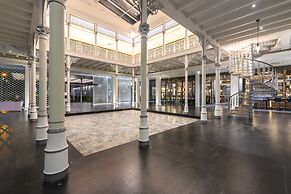 Ramada Plaza by Wyndham Chao Fah