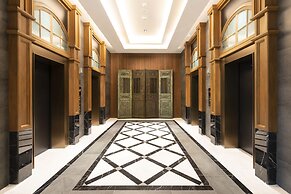 Ramada Plaza by Wyndham Chao Fah